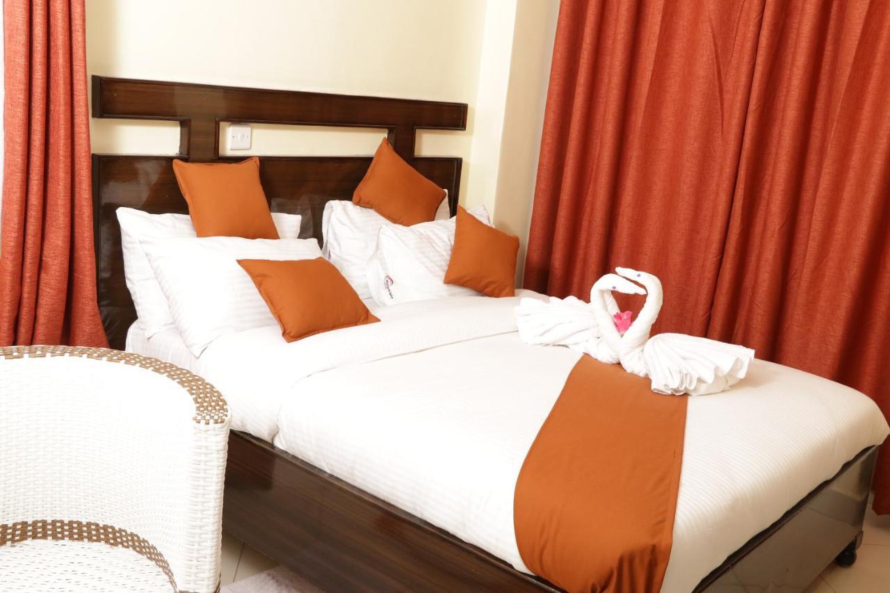 Claire De Lune Moonlight Hotel Накуру Экстерьер фото
