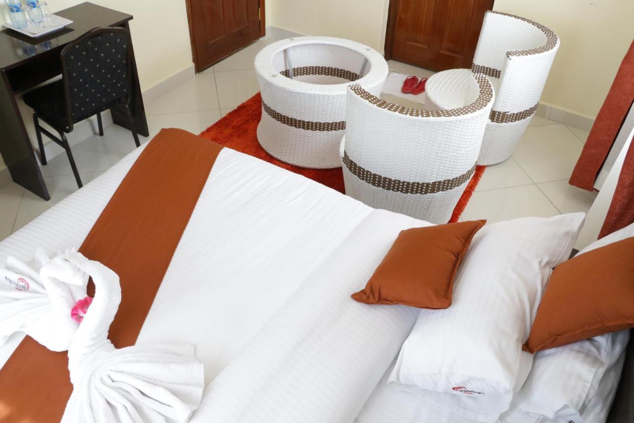 Claire De Lune Moonlight Hotel Накуру Экстерьер фото